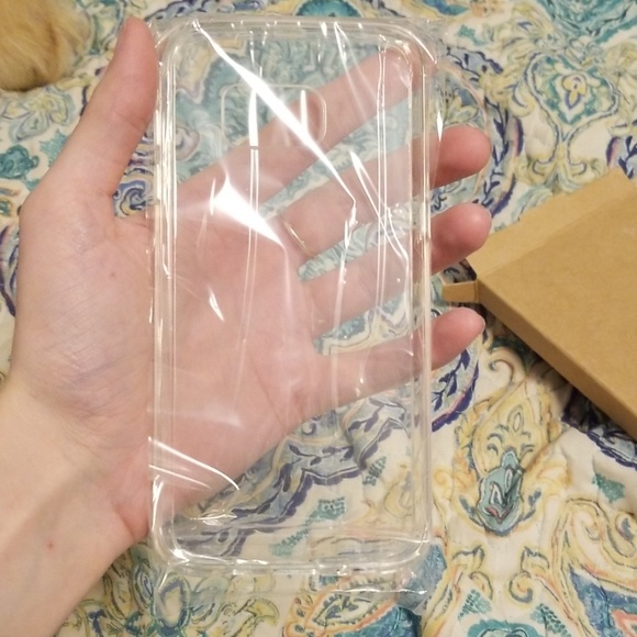 Samsung s7 edge clear phone case - Picture 3 of 4